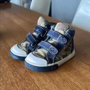 See Kai Run Kids Camouflage Sneakers 5c